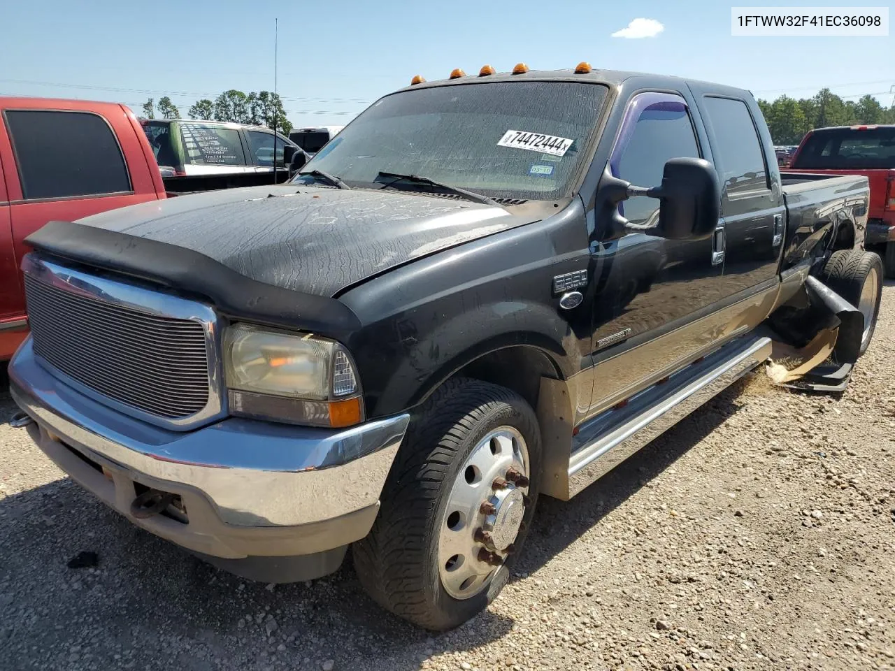 2001 Ford F350 Super Duty VIN: 1FTWW32F41EC36098 Lot: 74472444