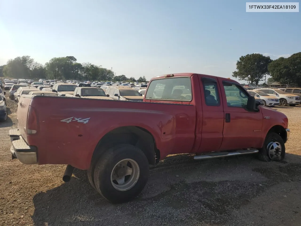 2002 Ford F350 Super Duty VIN: 1FTWX33F42EA18109 Lot: 69504424