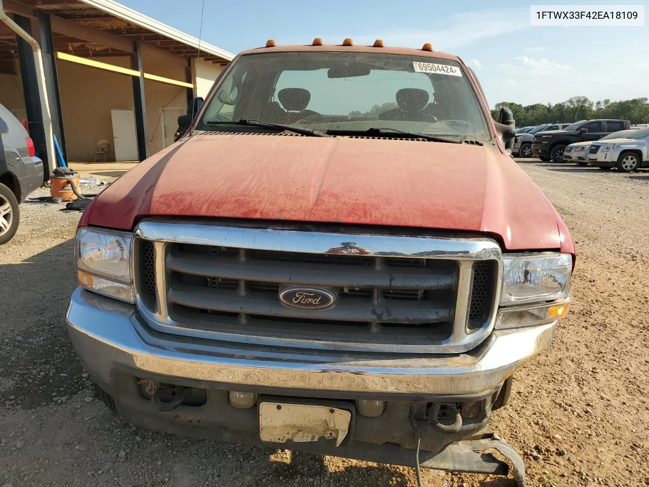 2002 Ford F350 Super Duty VIN: 1FTWX33F42EA18109 Lot: 69504424