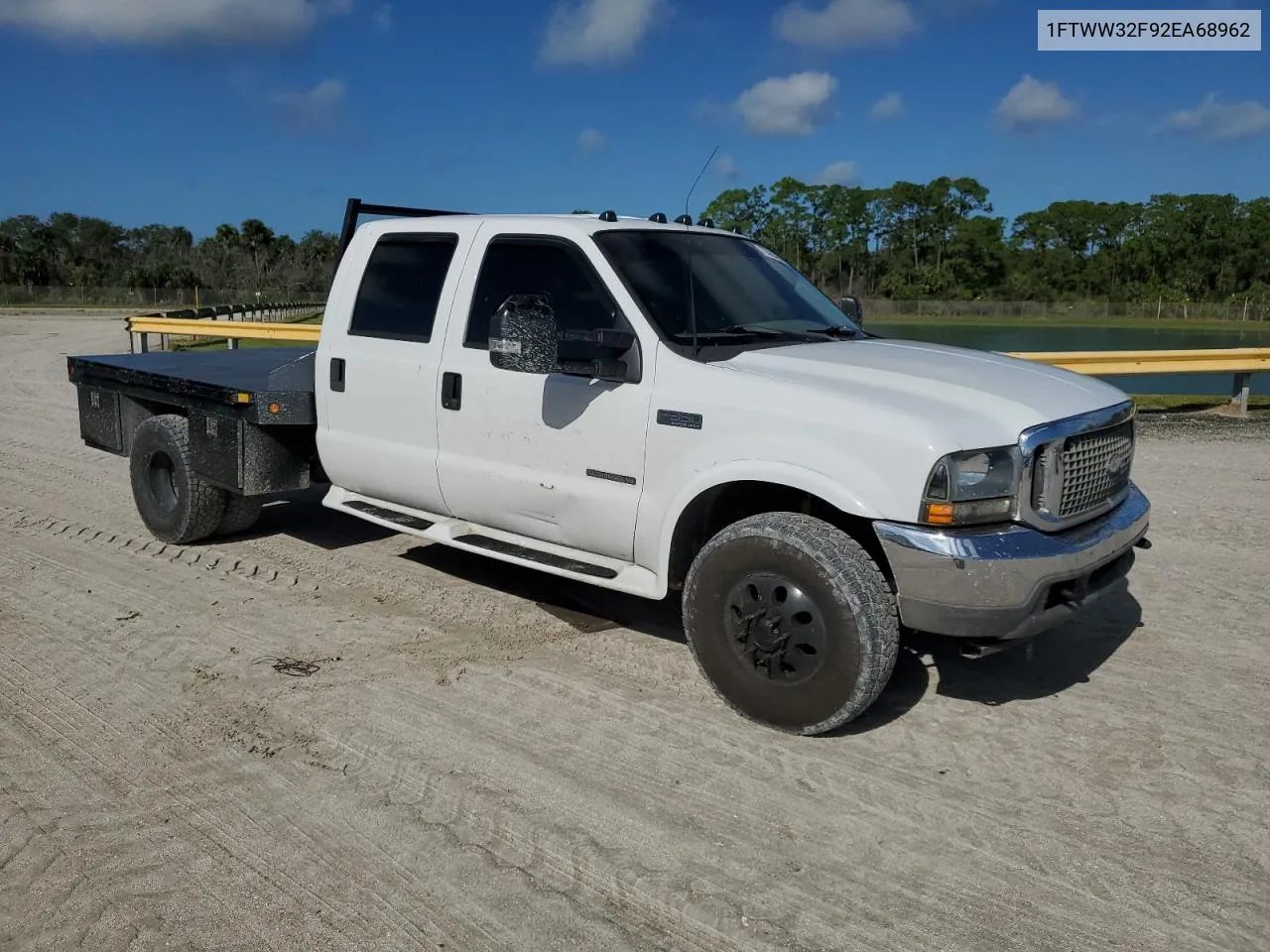 2002 Ford F350 Super Duty VIN: 1FTWW32F92EA68962 Lot: 76681464