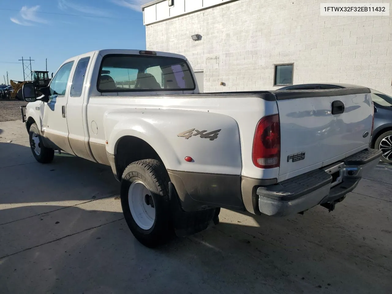 2002 Ford F350 Super Duty VIN: 1FTWX32F32EB11432 Lot: 77193294