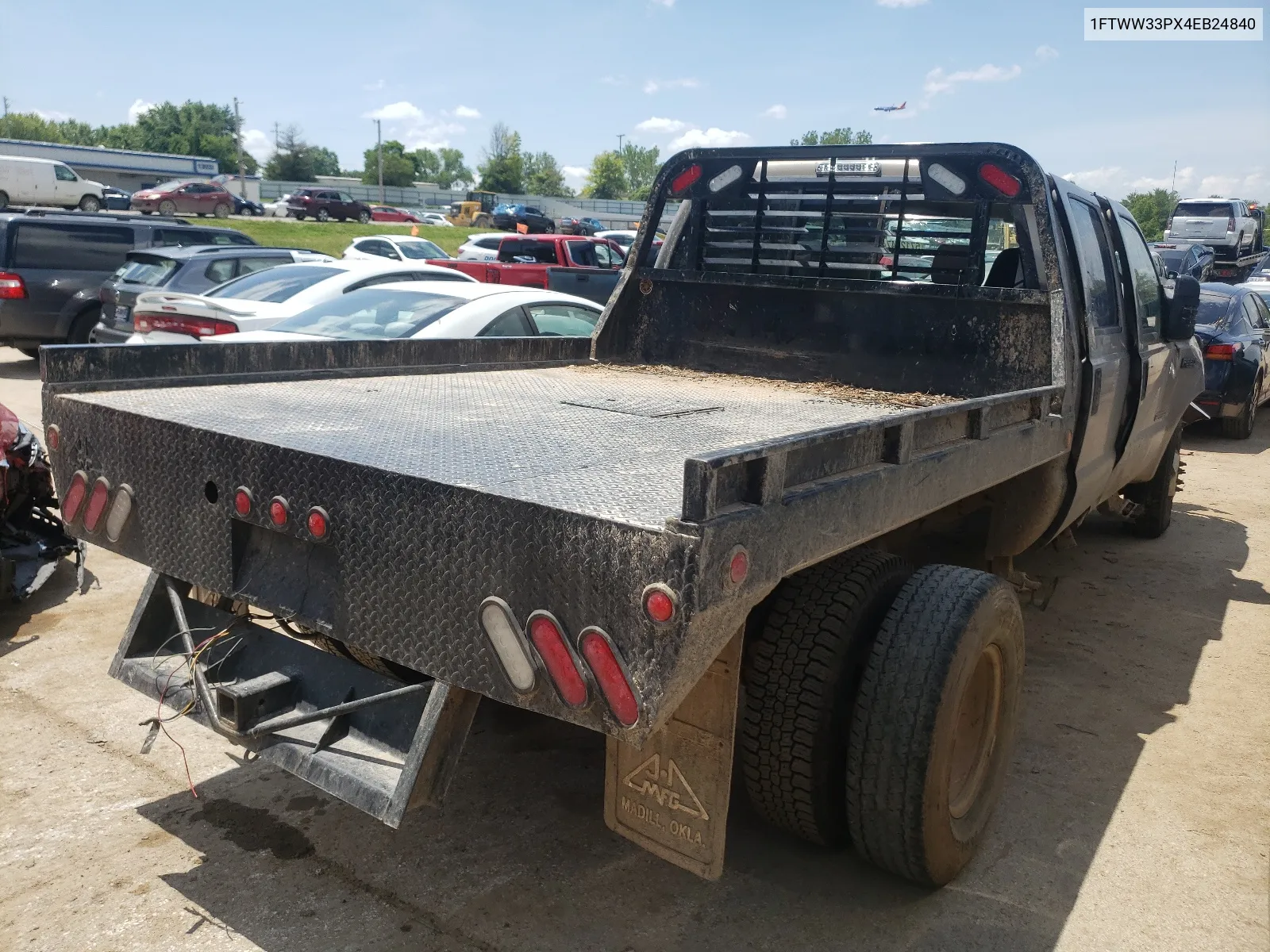 2004 Ford F350 Super Duty VIN: 1FTWW33PX4EB24840 Lot: 57126474