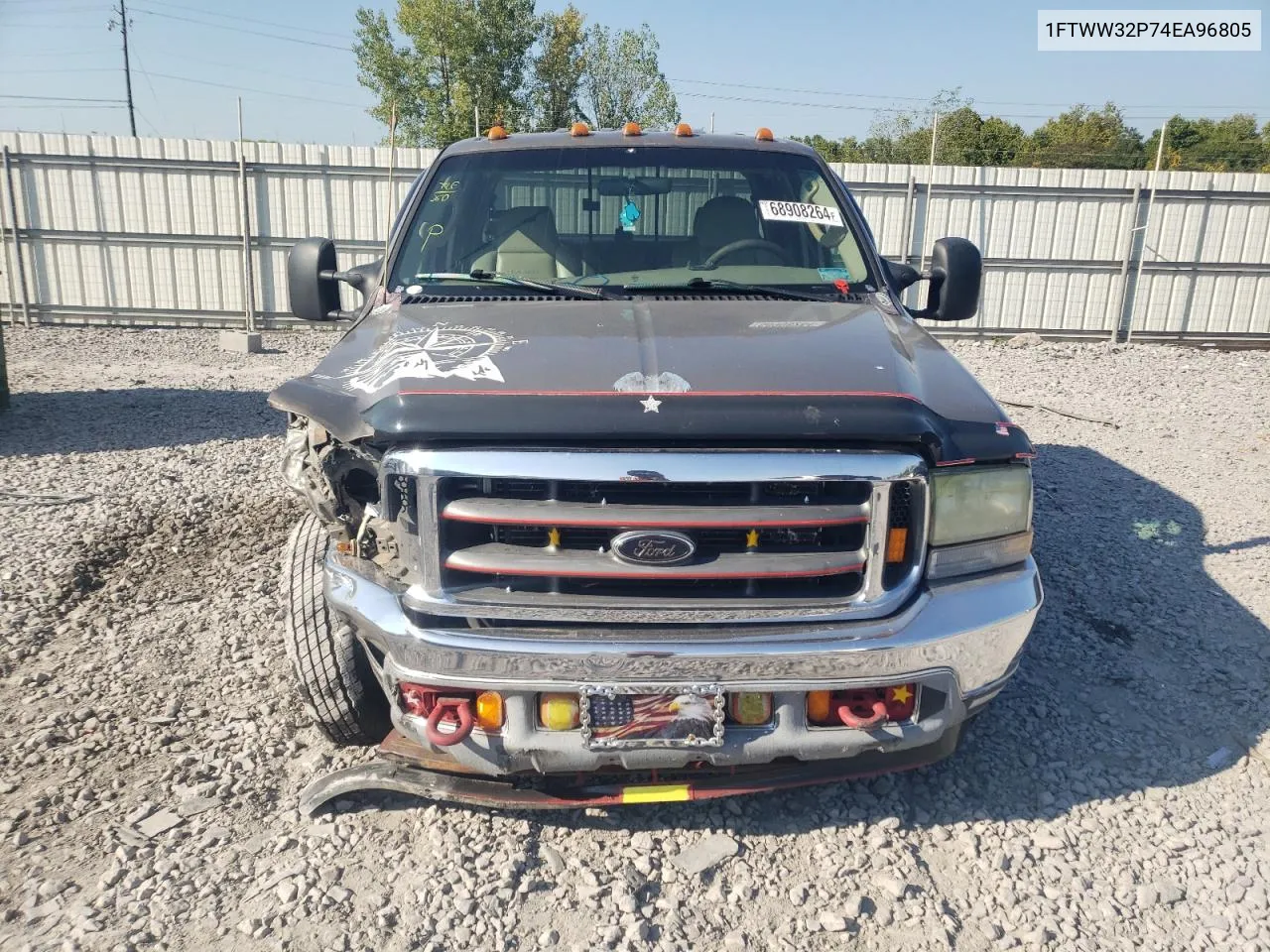 2004 Ford F350 Super Duty VIN: 1FTWW32P74EA96805 Lot: 68908264