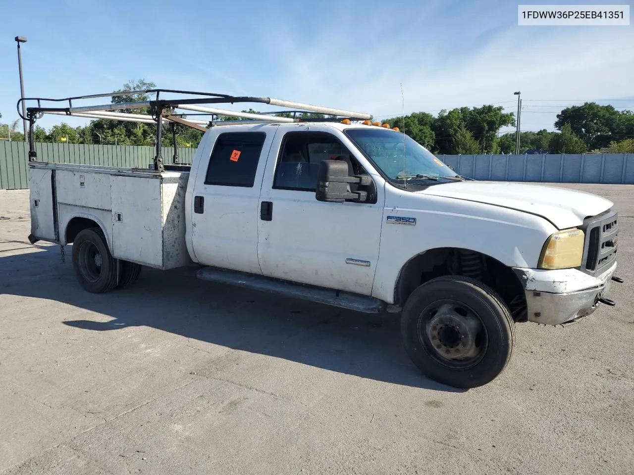 2005 Ford F350 Super Duty VIN: 1FDWW36P25EB41351 Lot: 49337134