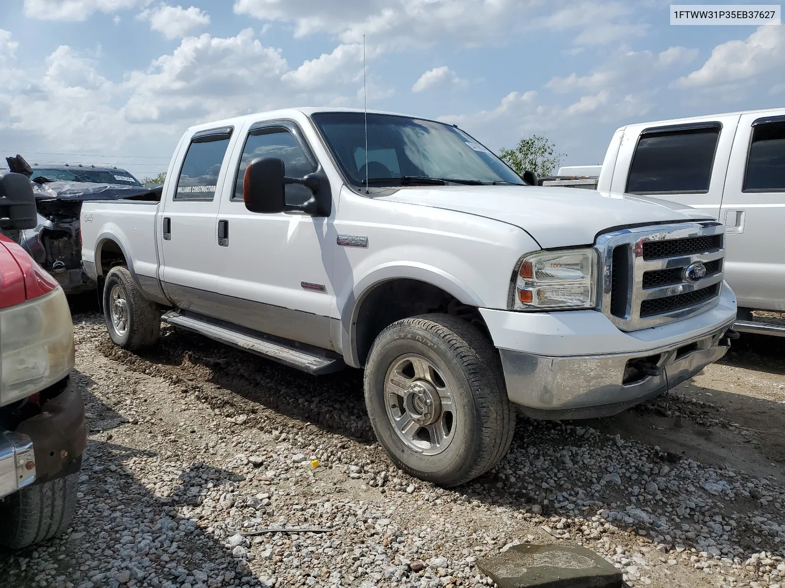 2005 Ford F350 Srw Super Duty VIN: 1FTWW31P35EB37627 Lot: 54799834