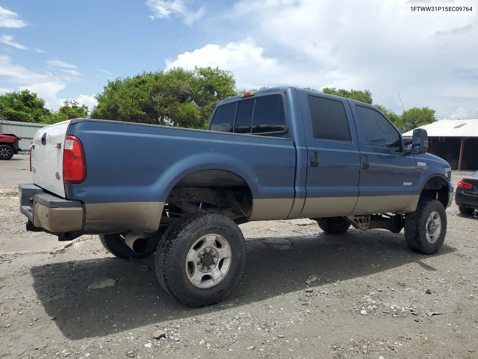 2005 Ford F350 Srw Super Duty VIN: 1FTWW31P15EC09764 Lot: 64601854