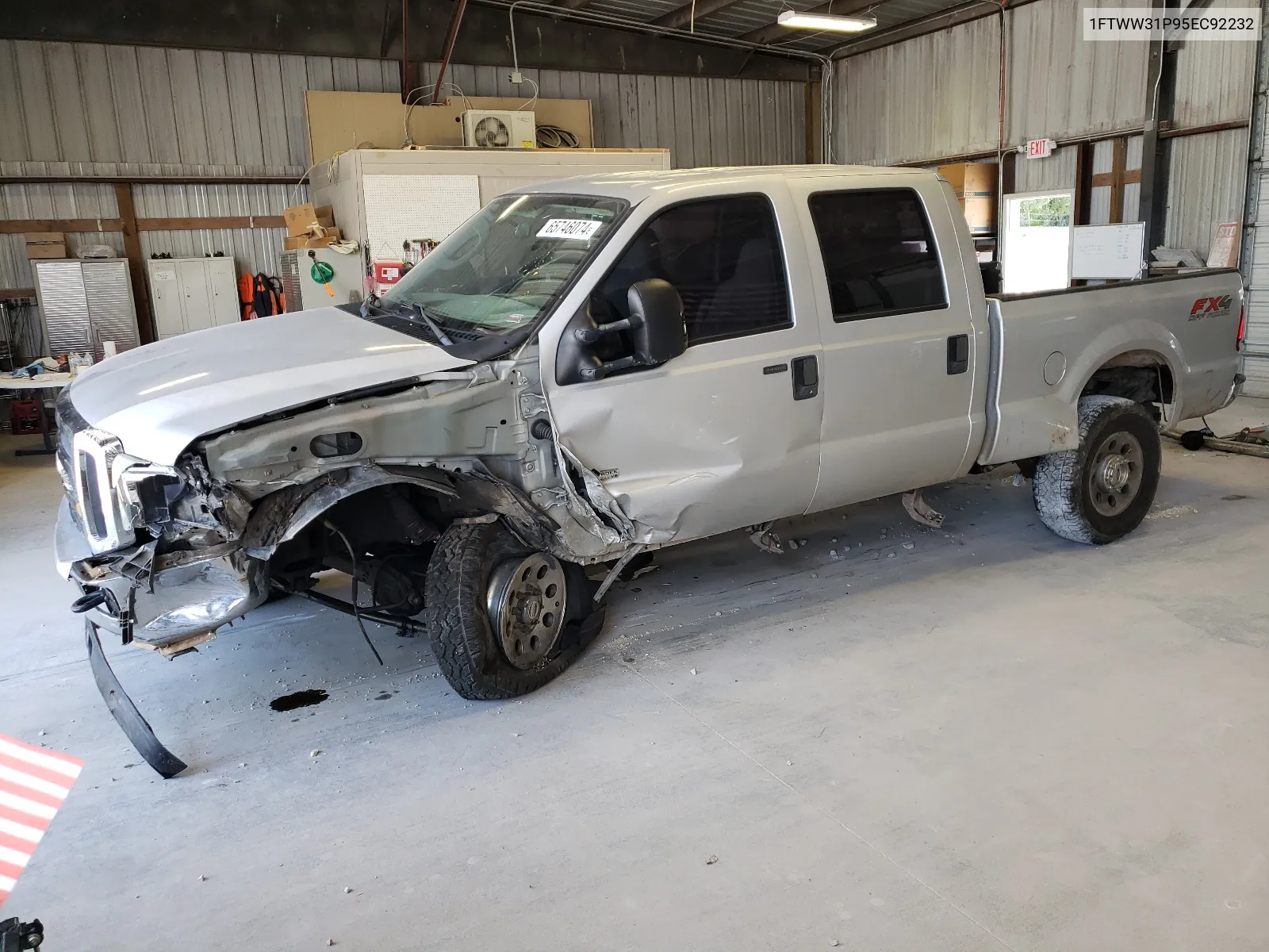 2005 Ford F350 Srw Super Duty VIN: 1FTWW31P95EC92232 Lot: 65746074