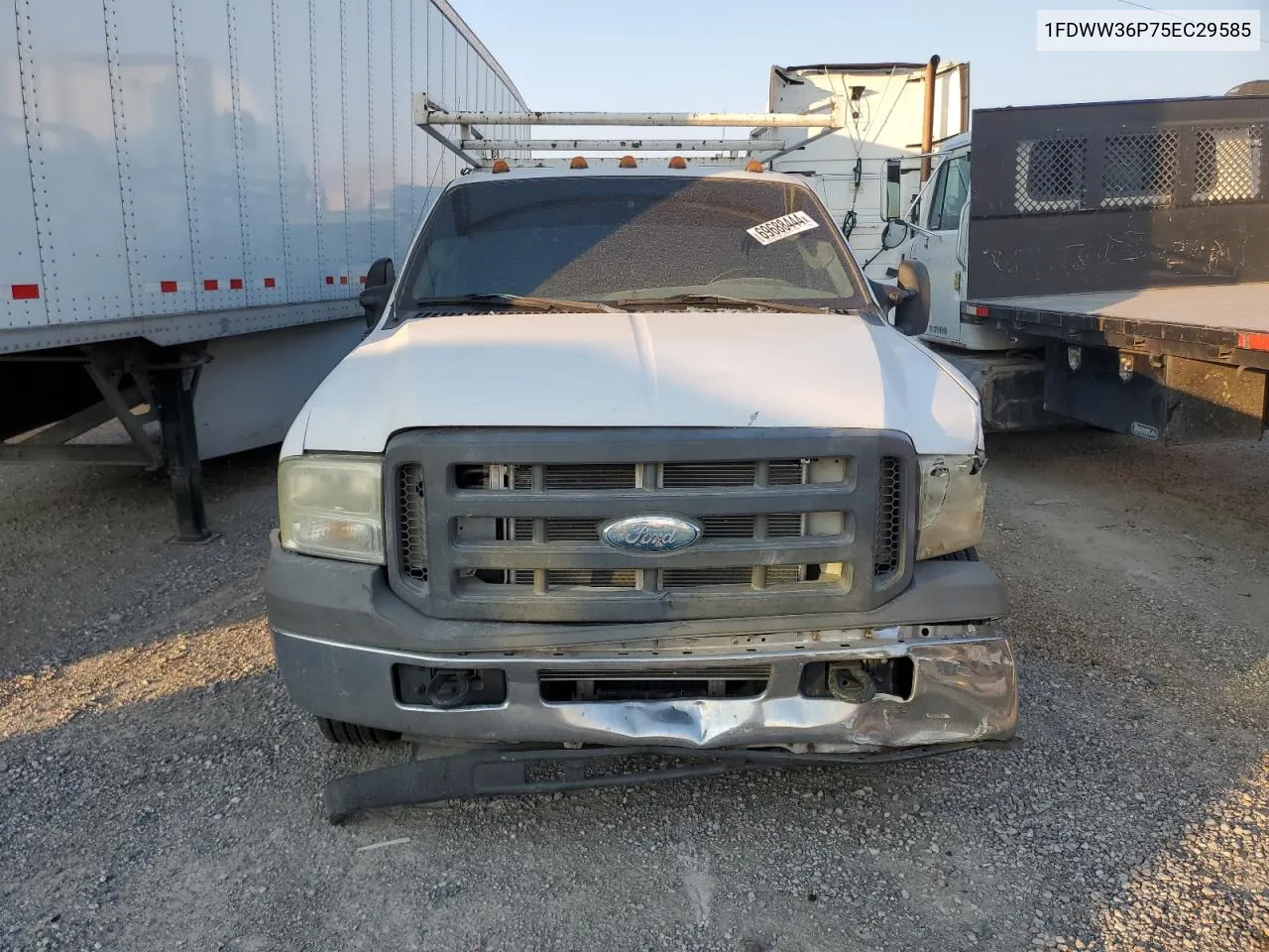 2005 Ford F350 Super Duty VIN: 1FDWW36P75EC29585 Lot: 69688444