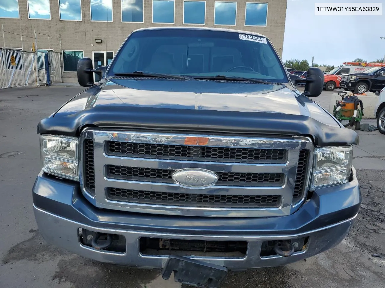 2005 Ford F350 Srw Super Duty VIN: 1FTWW31Y55EA63829 Lot: 71846654