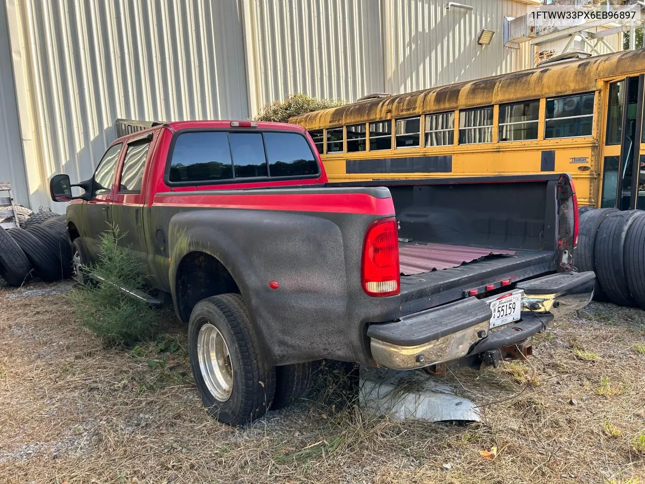 2006 Ford F350 Super Duty VIN: 1FTWW33PX6EB96897 Lot: 76657034