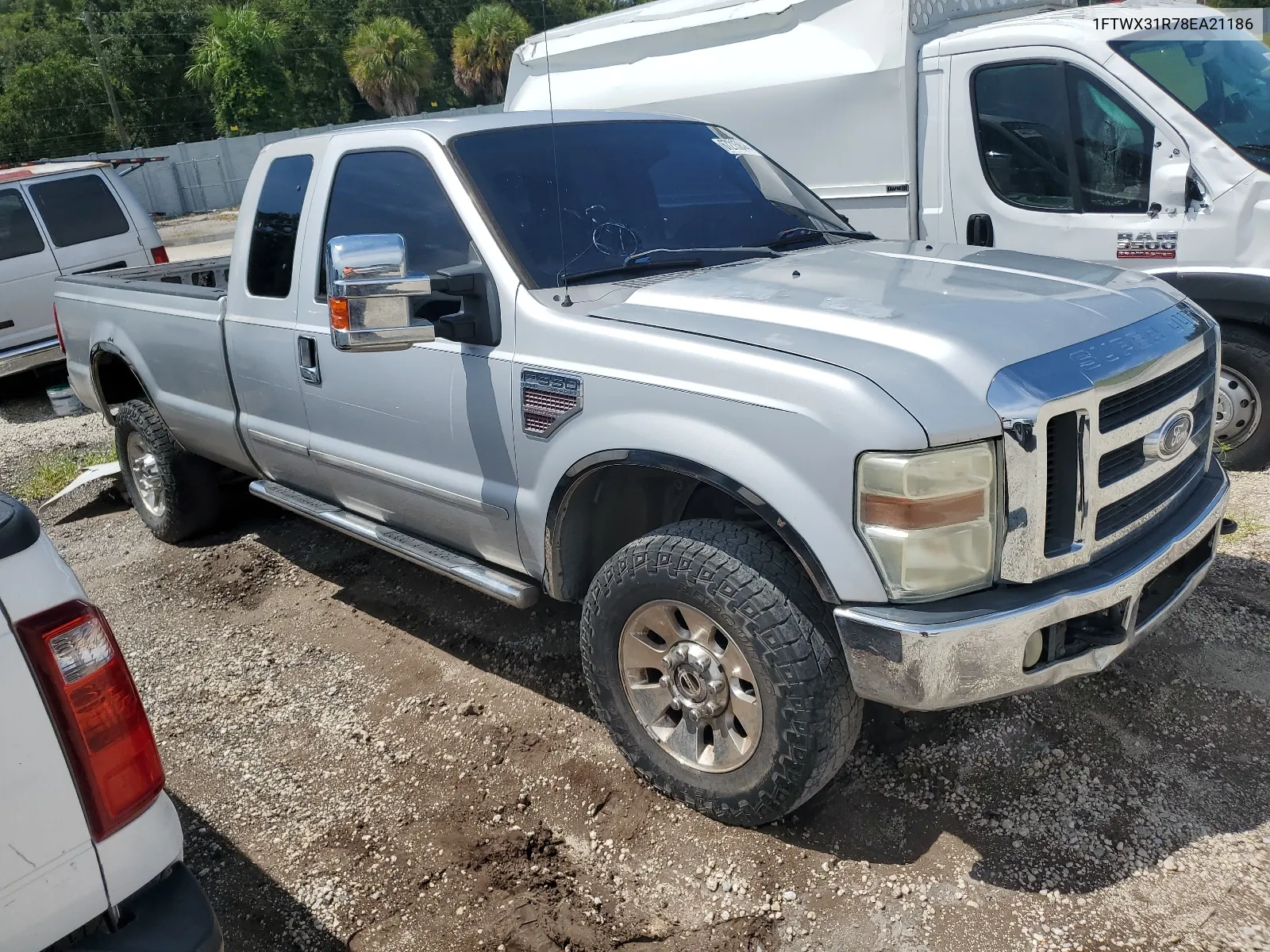 2008 Ford F350 Srw Super Duty VIN: 1FTWX31R78EA21186 Lot: 67215844