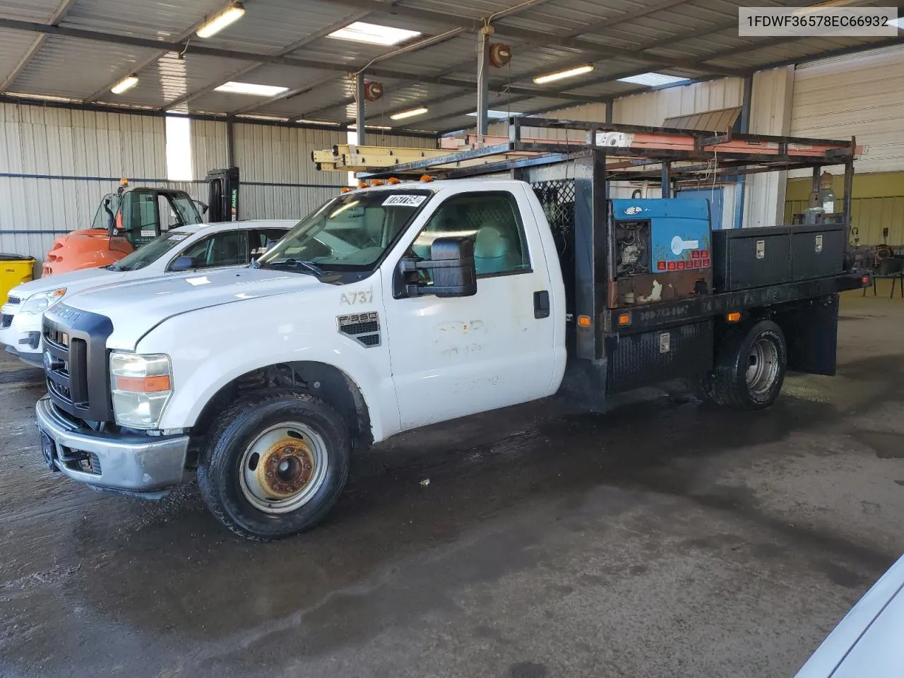 2008 Ford F350 Super Duty VIN: 1FDWF36578EC66932 Lot: 77577154