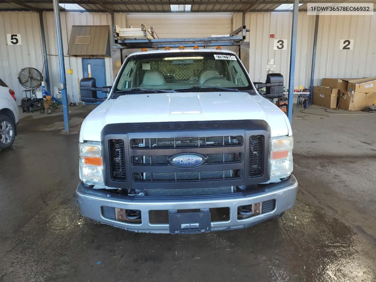 2008 Ford F350 Super Duty VIN: 1FDWF36578EC66932 Lot: 77577154