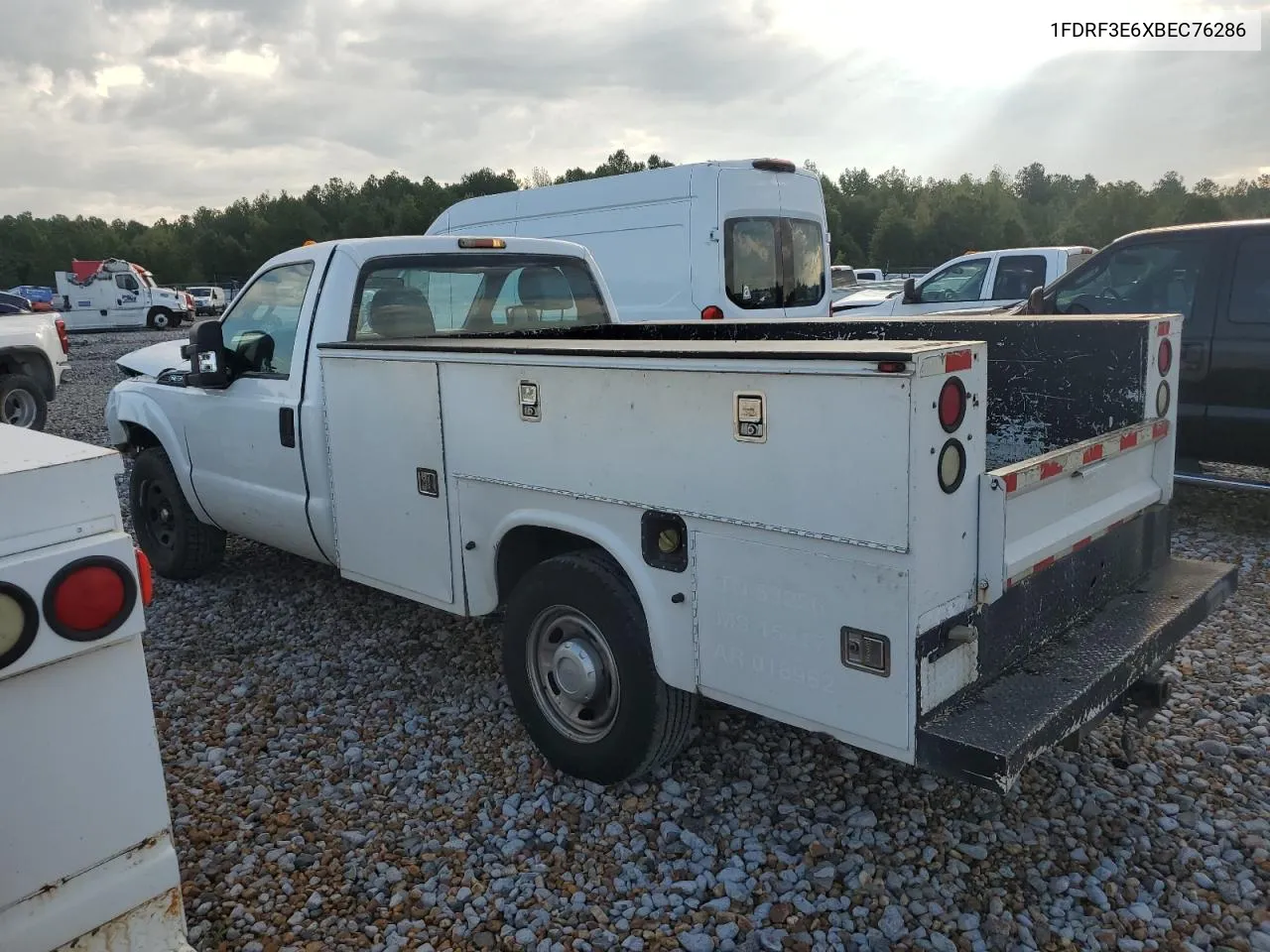 2011 Ford F350 Super Duty VIN: 1FDRF3E6XBEC76286 Lot: 72054914