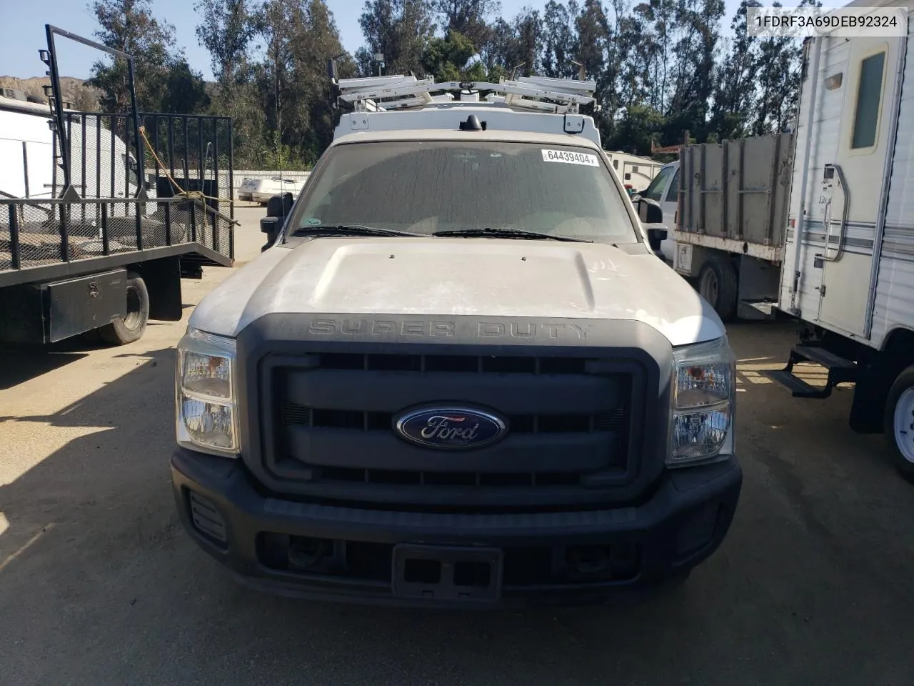 2013 Ford F350 Super Duty VIN: 1FDRF3A69DEB92324 Lot: 64439404