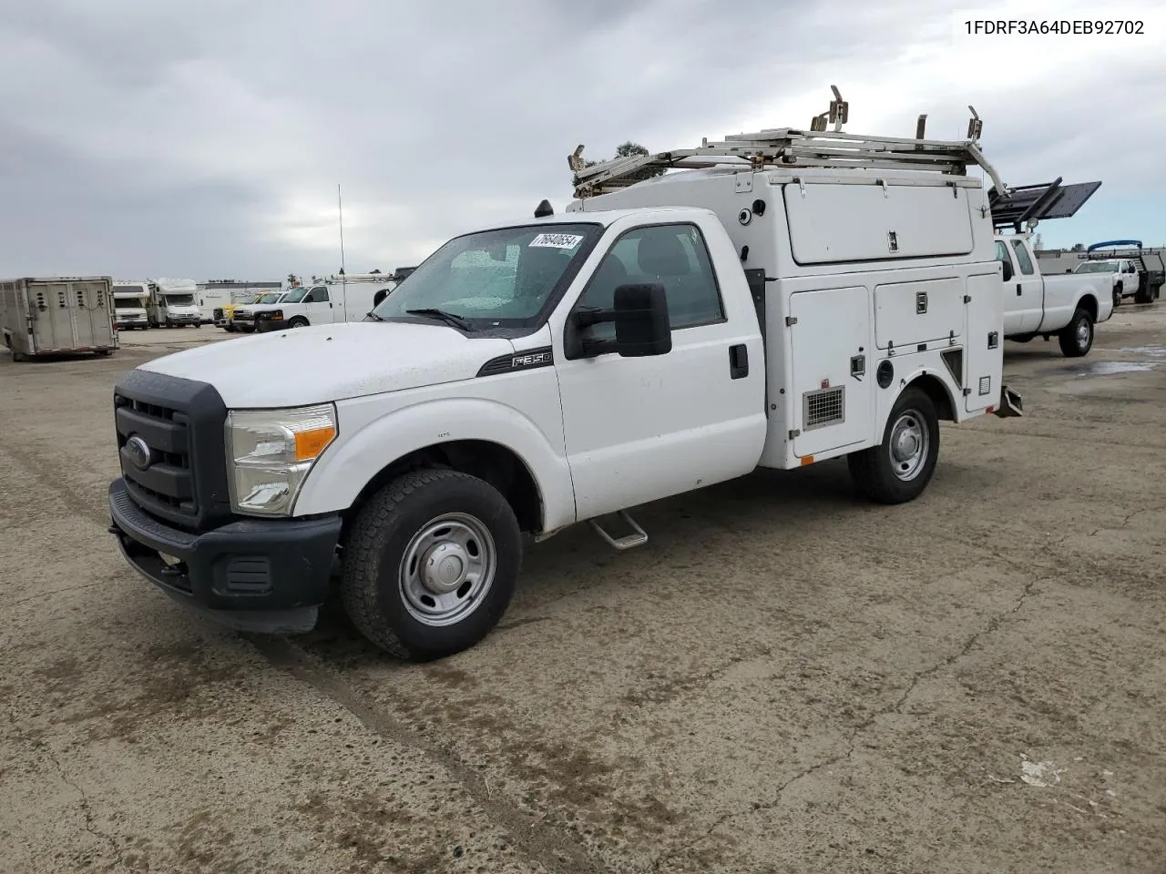 2013 Ford F350 Super Duty VIN: 1FDRF3A64DEB92702 Lot: 76640654