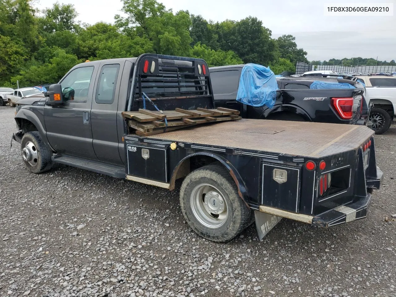 2016 Ford F350 Super Duty VIN: 1FD8X3D60GEA09210 Lot: 61446354