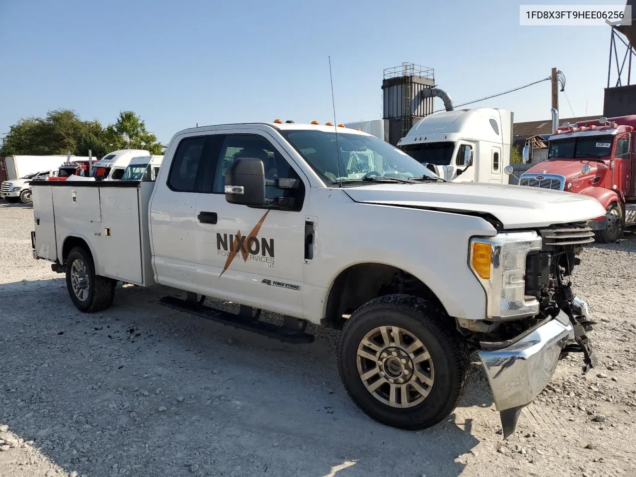 2017 Ford F350 Super Duty VIN: 1FD8X3FT9HEE06256 Lot: 70636824