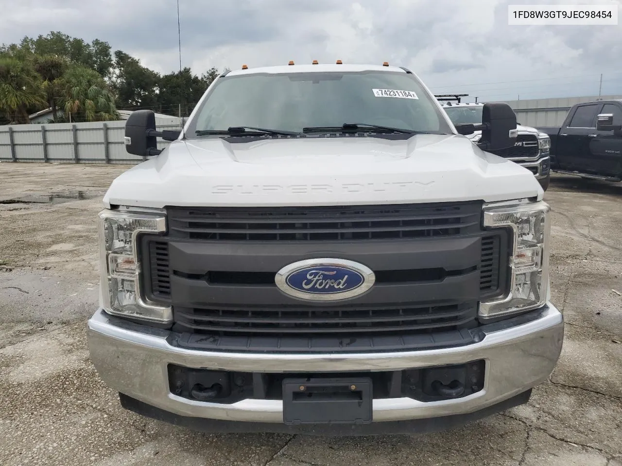 2018 Ford F350 Super Duty VIN: 1FD8W3GT9JEC98454 Lot: 76881644