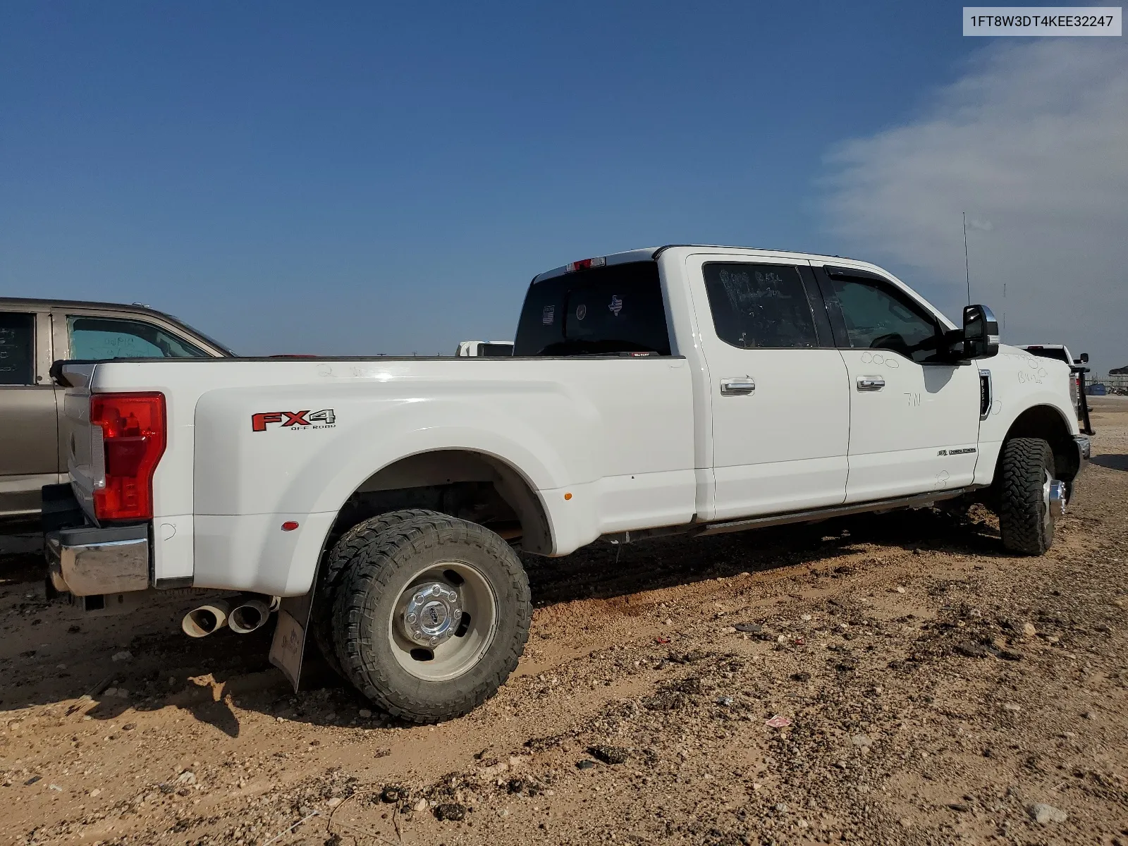 2019 Ford F350 Super Duty VIN: 1FT8W3DT4KEE32247 Lot: 61838874