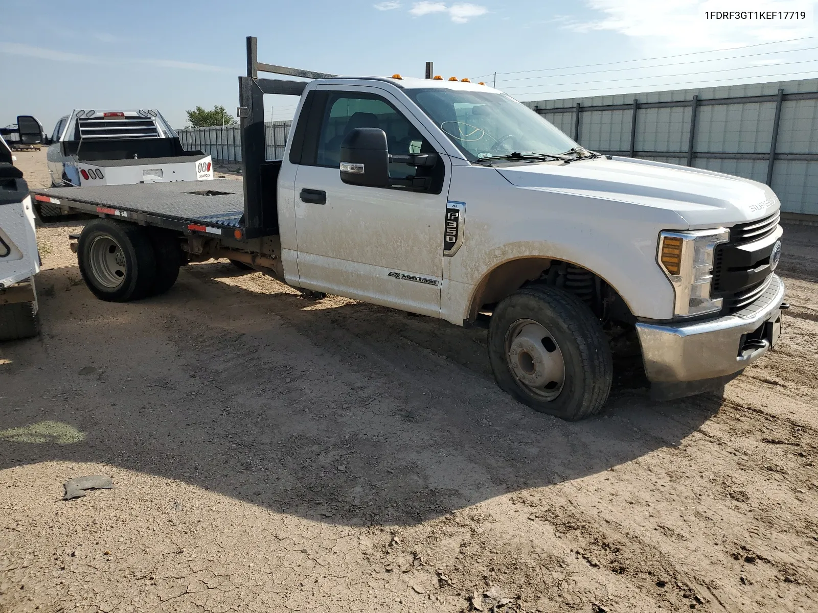 2019 Ford F350 Super Duty VIN: 1FDRF3GT1KEF17719 Lot: 65142164