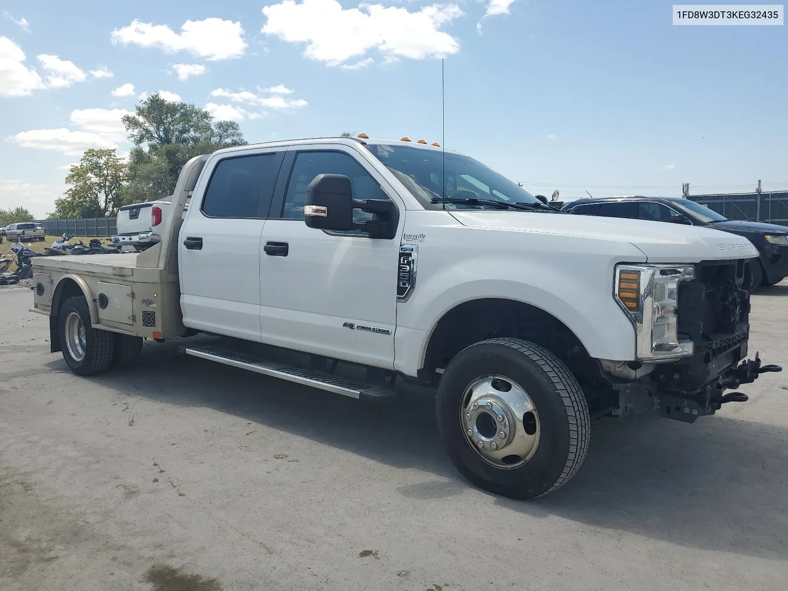 2019 Ford F350 Super Duty VIN: 1FD8W3DT3KEG32435 Lot: 68102374