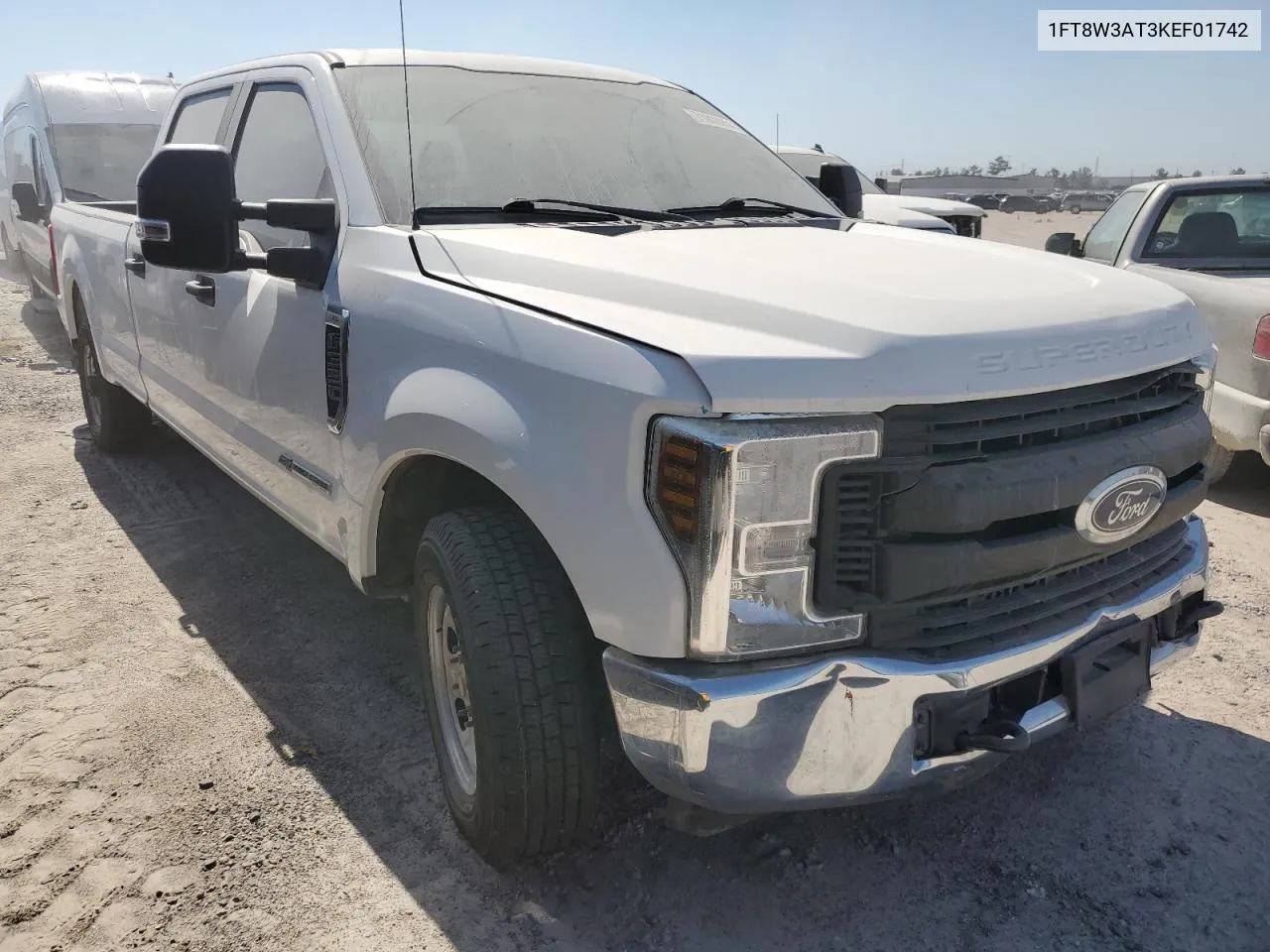 2019 Ford F350 Super Duty VIN: 1FT8W3AT3KEF01742 Lot: 71810954