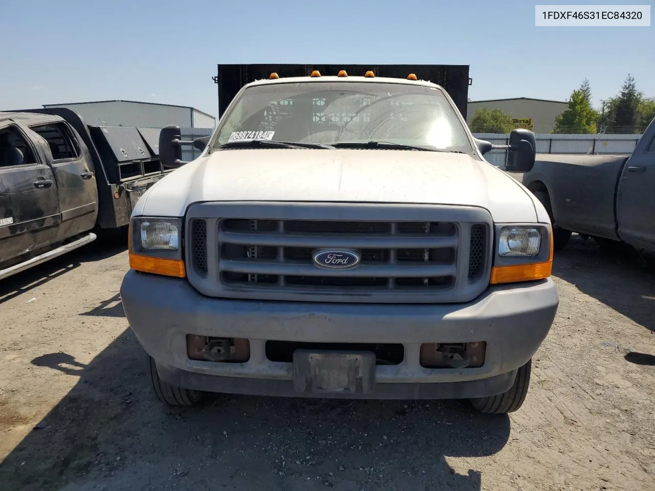 2001 Ford F450 Super Duty VIN: 1FDXF46S31EC84320 Lot: 68874184