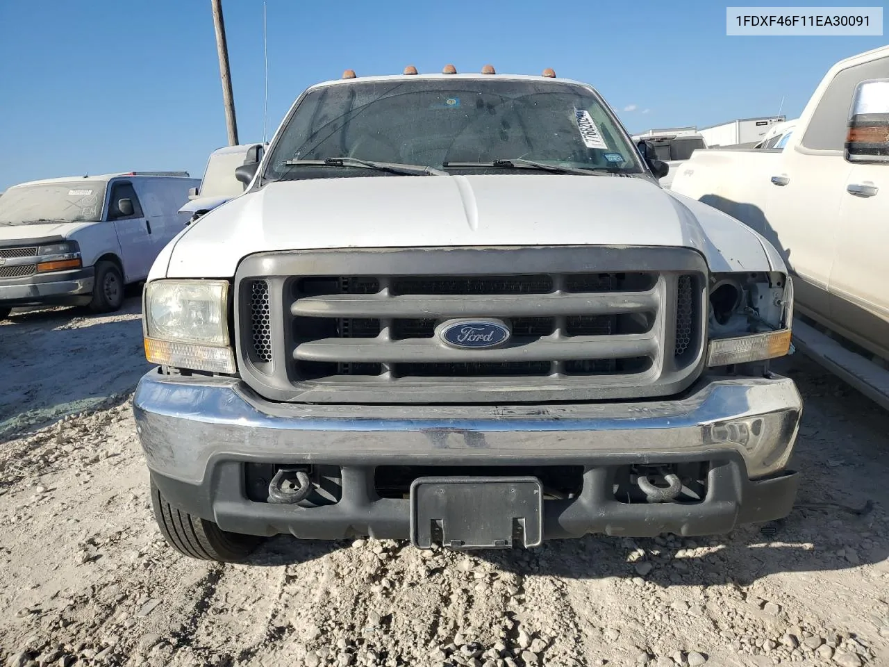 2001 Ford F450 Super Duty VIN: 1FDXF46F11EA30091 Lot: 77682024