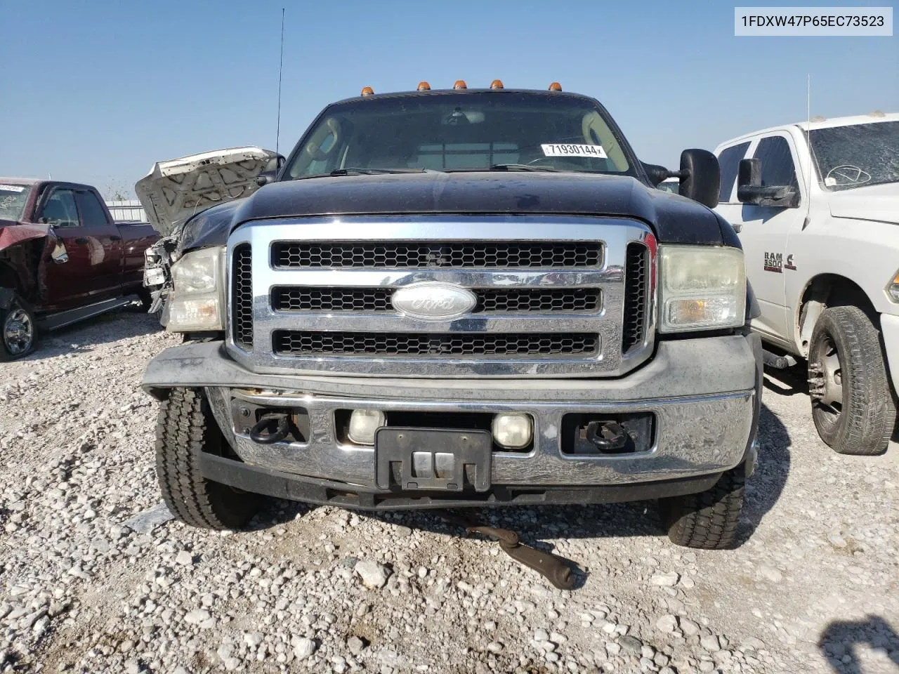 2005 Ford F450 Super Duty VIN: 1FDXW47P65EC73523 Lot: 71930144