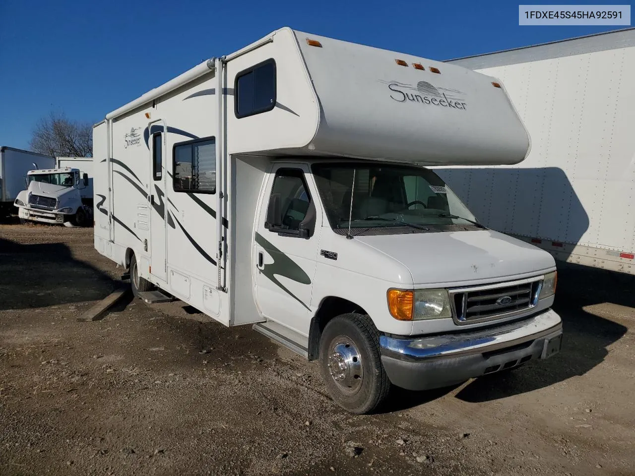 2005 Ford Econoline E450 Super Duty Cutaway Van VIN: 1FDXE45S45HA92591 Lot: 78305924