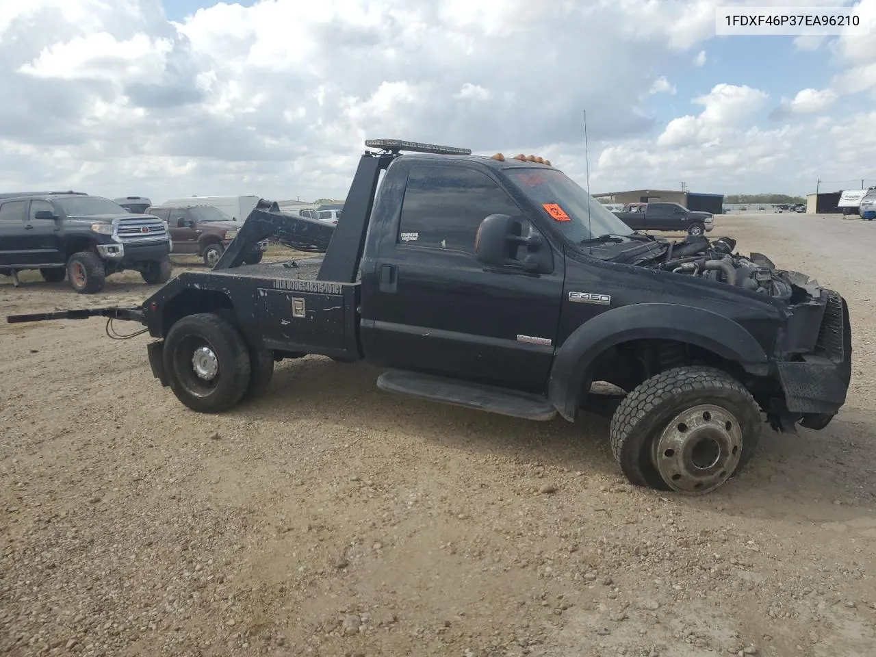 2007 Ford F450 Super Duty VIN: 1FDXF46P37EA96210 Lot: 72960774