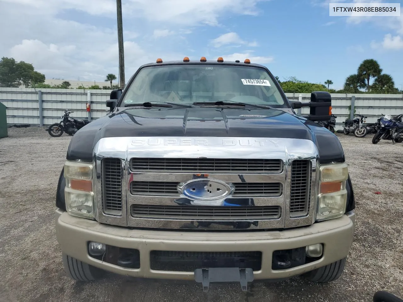 2008 Ford F450 Super Duty VIN: 1FTXW43R08EB85034 Lot: 74573654