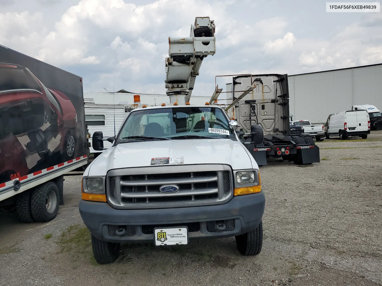 1999 Ford F550 Super Duty VIN: 1FDAF56F6XEB49839 Lot: 66209144