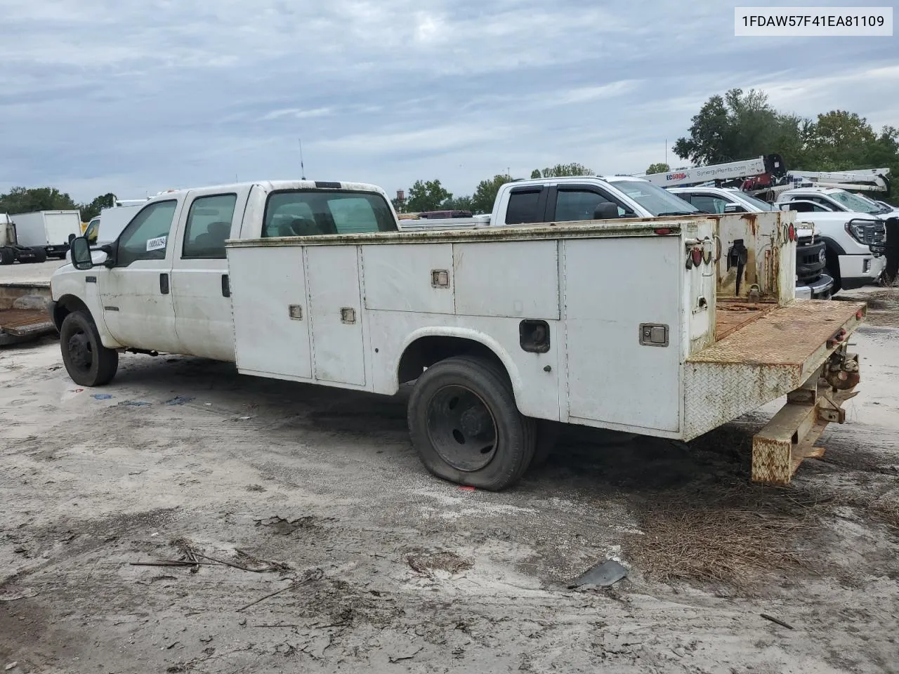 2001 Ford F550 Super Duty VIN: 1FDAW57F41EA81109 Lot: 68863294