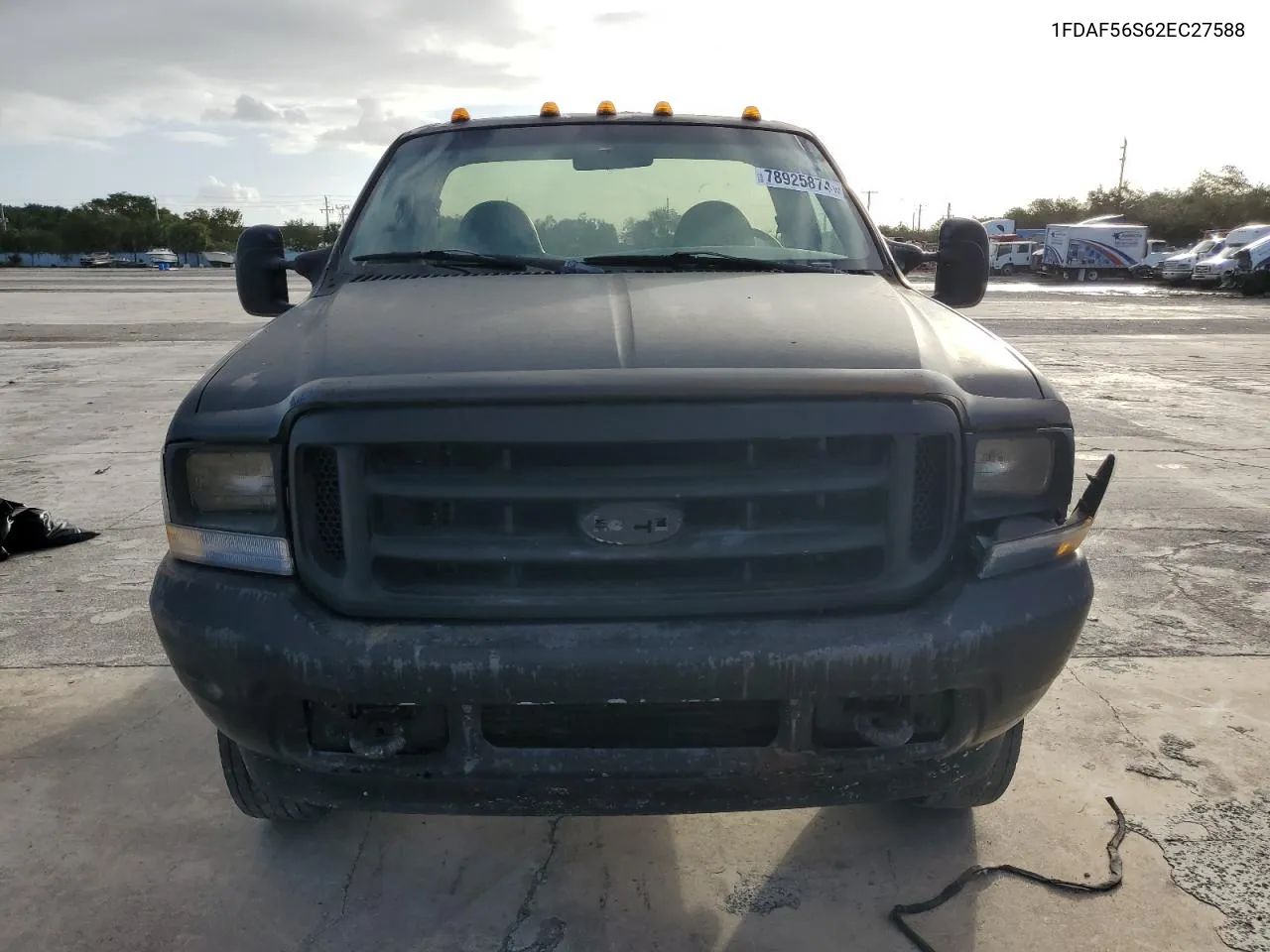 2002 Ford F550 Super Duty VIN: 1FDAF56S62EC27588 Lot: 78925874