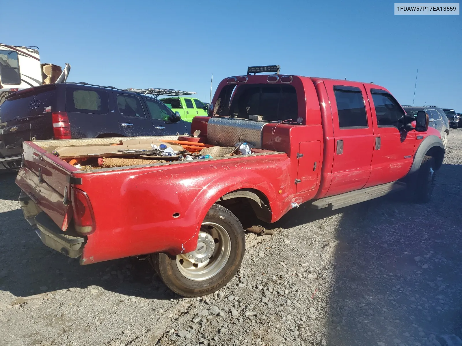 2007 Ford F550 Super Duty VIN: 1FDAW57P17EA13559 Lot: 78307233