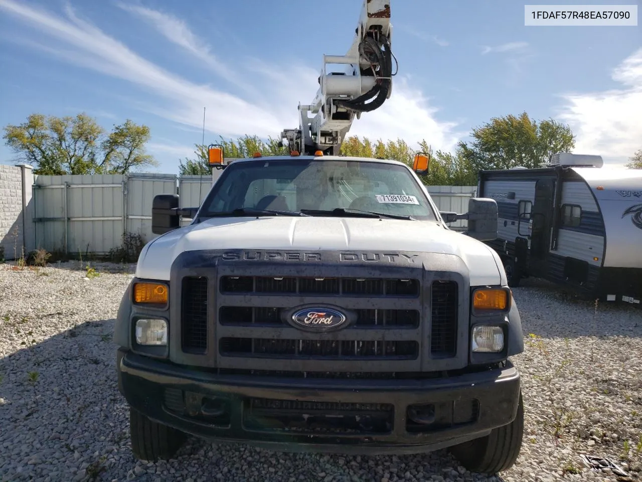 2008 Ford F550 Super Duty VIN: 1FDAF57R48EA57090 Lot: 71391034