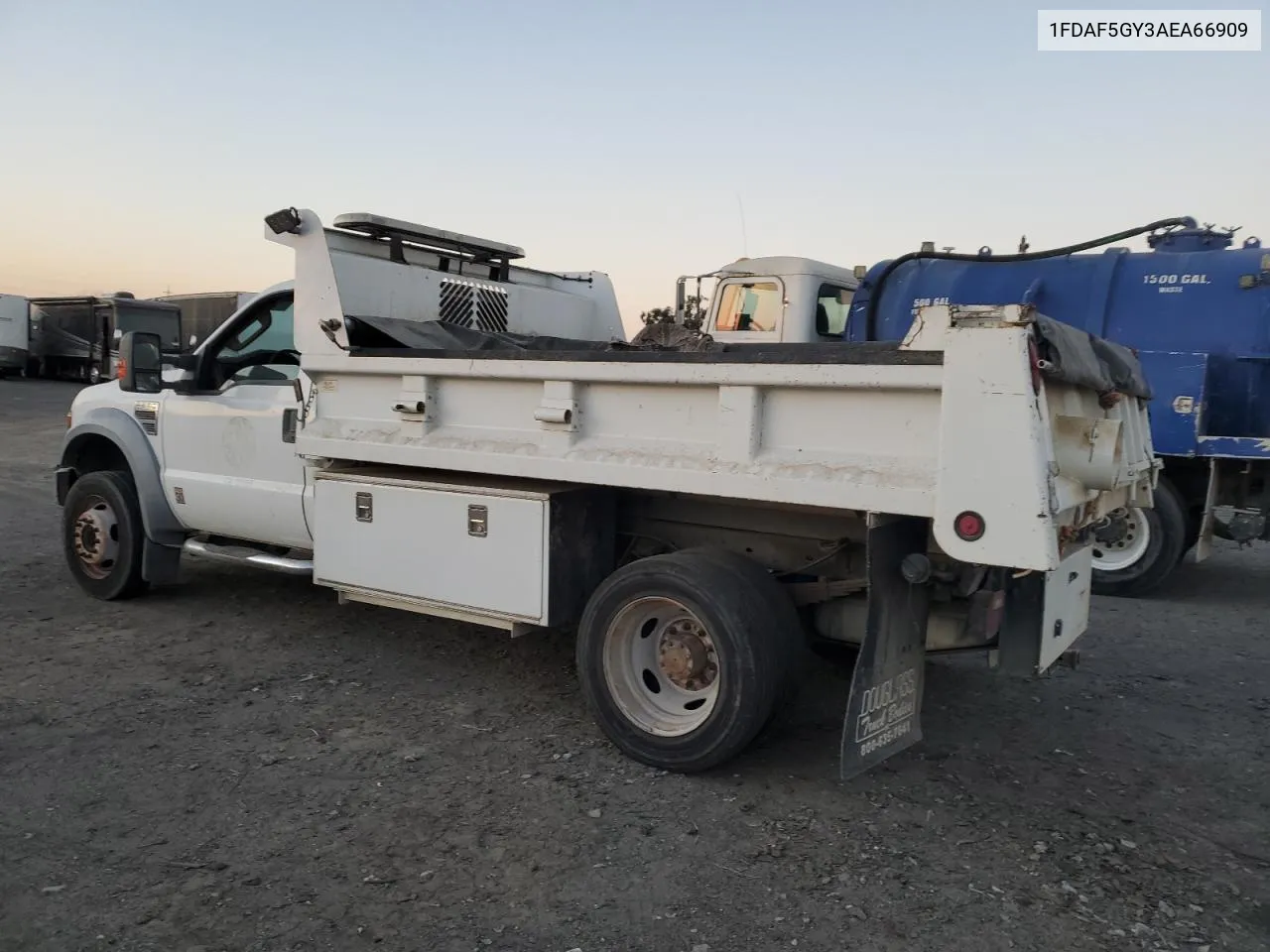 2010 Ford F550 Super Duty VIN: 1FDAF5GY3AEA66909 Lot: 80061124