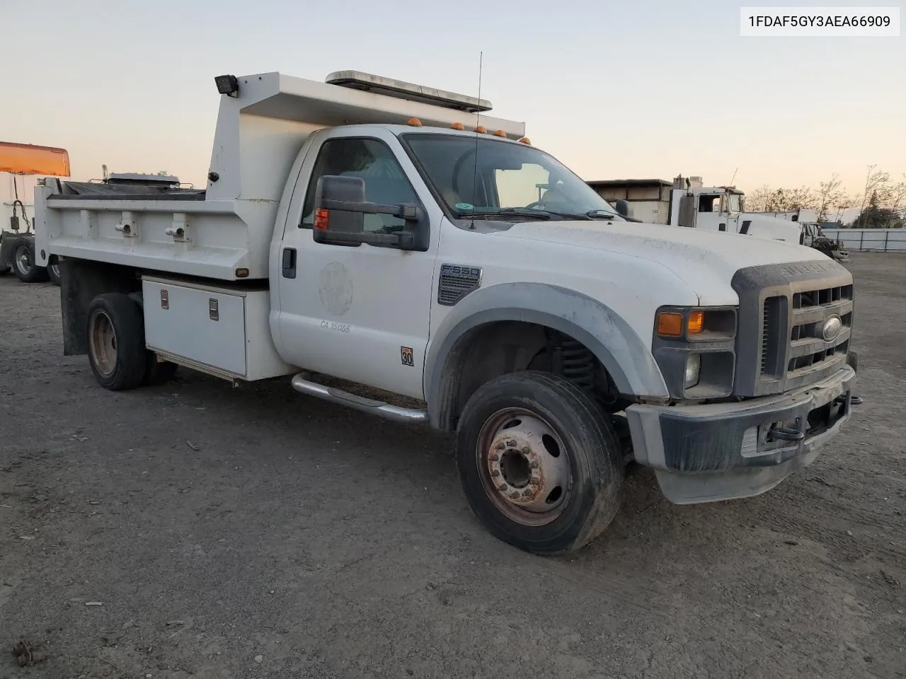 2010 Ford F550 Super Duty VIN: 1FDAF5GY3AEA66909 Lot: 80061124