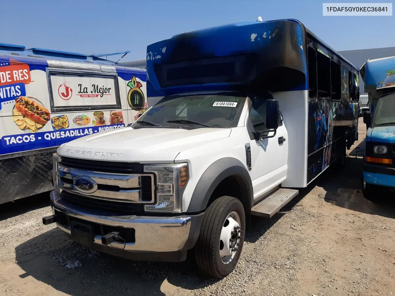 2019 Ford F550 Super Duty VIN: 1FDAF5GY0KEC36841 Lot: 61041044