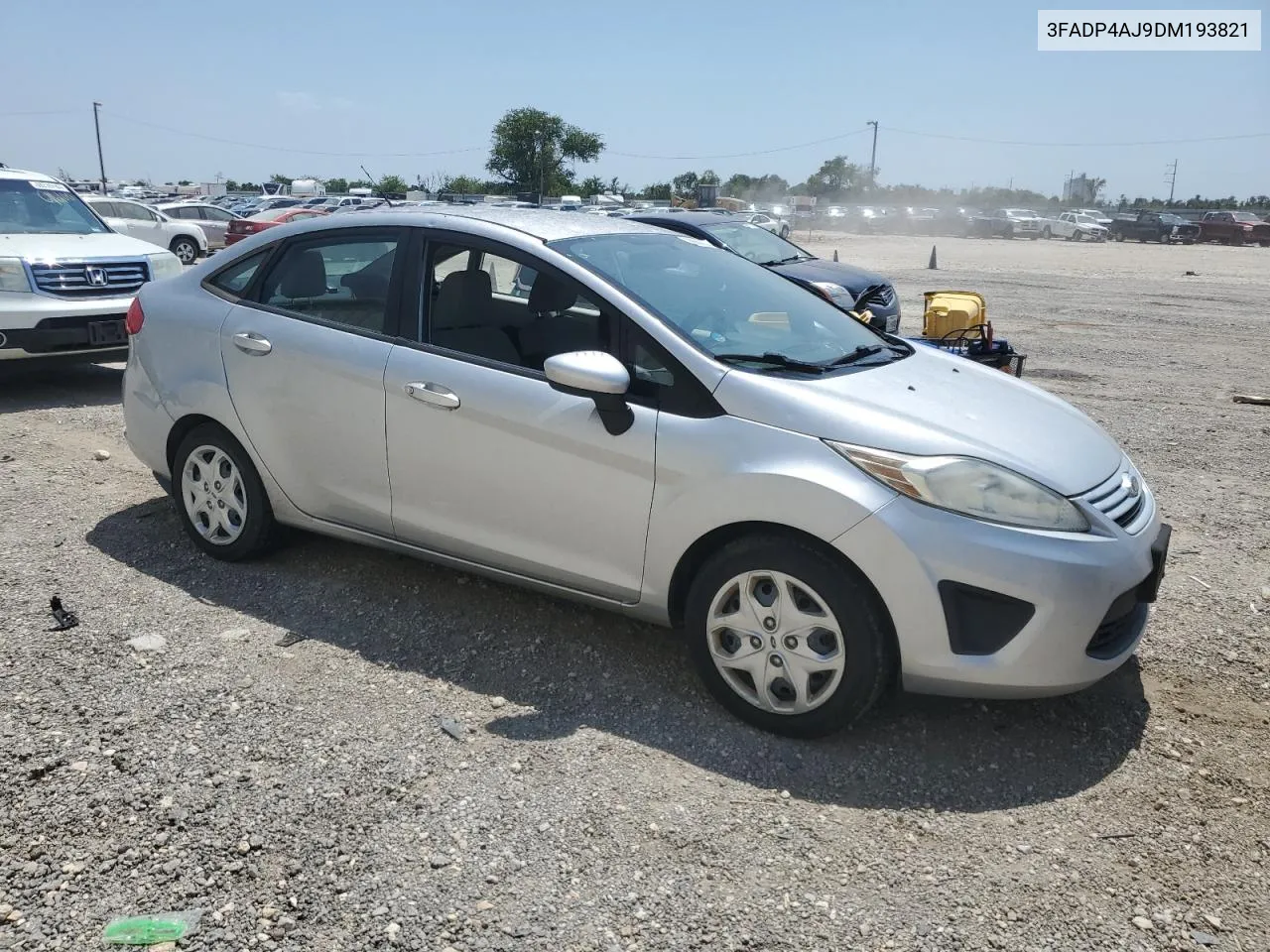 2013 Ford Fiesta S VIN: 3FADP4AJ9DM193821 Lot: 68561444