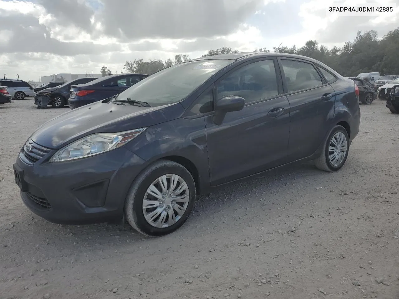 2013 Ford Fiesta S VIN: 3FADP4AJ0DM142885 Lot: 77191014