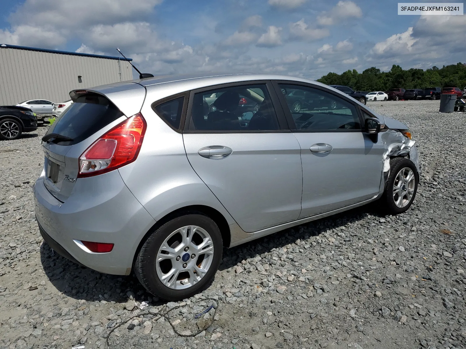 3FADP4EJXFM163241 2015 Ford Fiesta Se