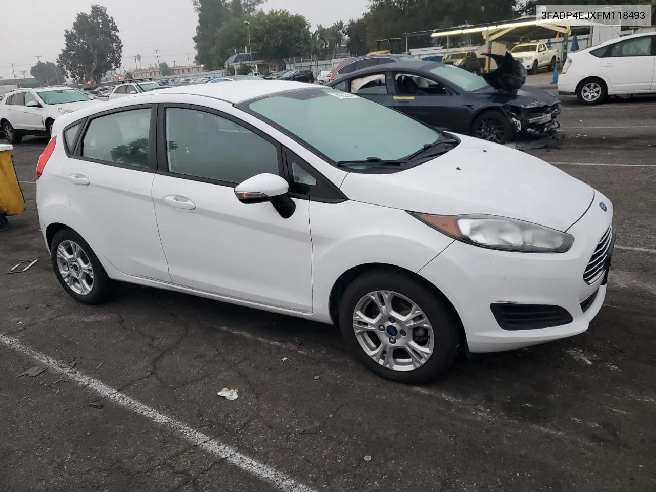 3FADP4EJXFM118493 2015 Ford Fiesta Se