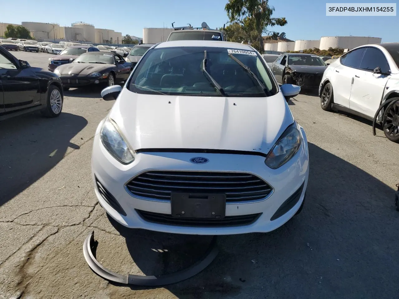 2017 Ford Fiesta Se VIN: 3FADP4BJXHM154255 Lot: 76410054