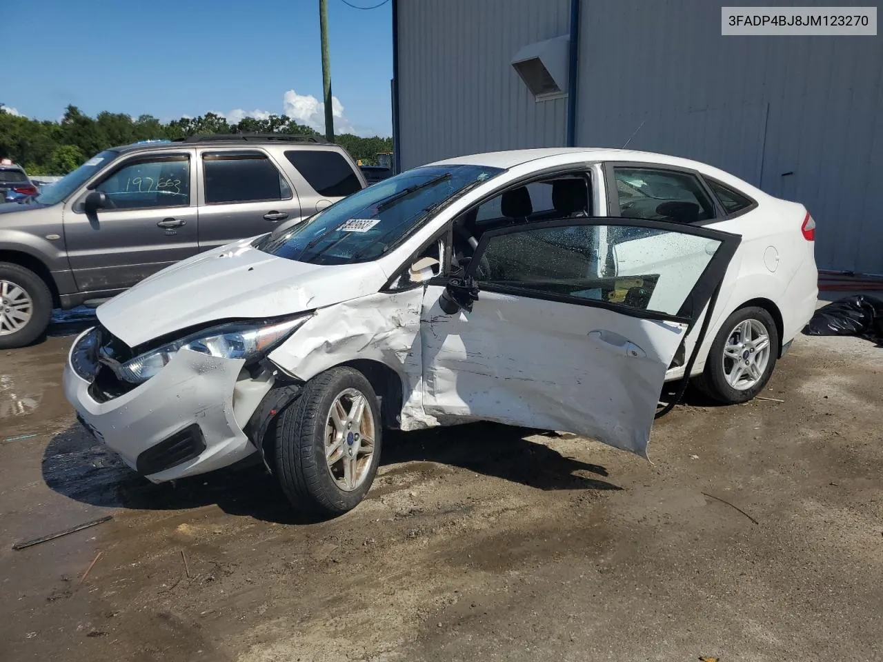 2018 Ford Fiesta Se VIN: 3FADP4BJ8JM123270 Lot: 53133274