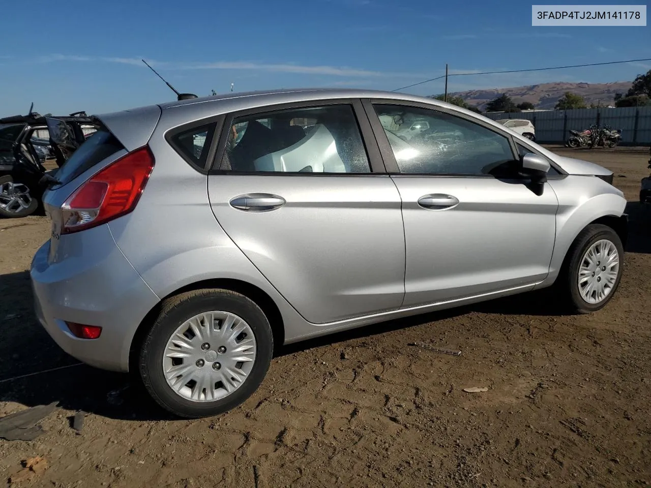 3FADP4TJ2JM141178 2018 Ford Fiesta S