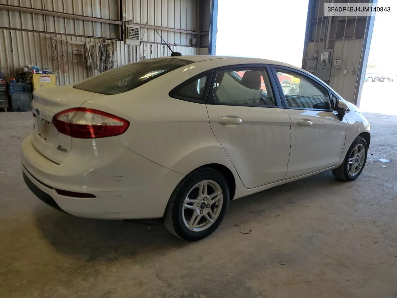 2018 Ford Fiesta Se VIN: 3FADP4BJ4JM140843 Lot: 73425694