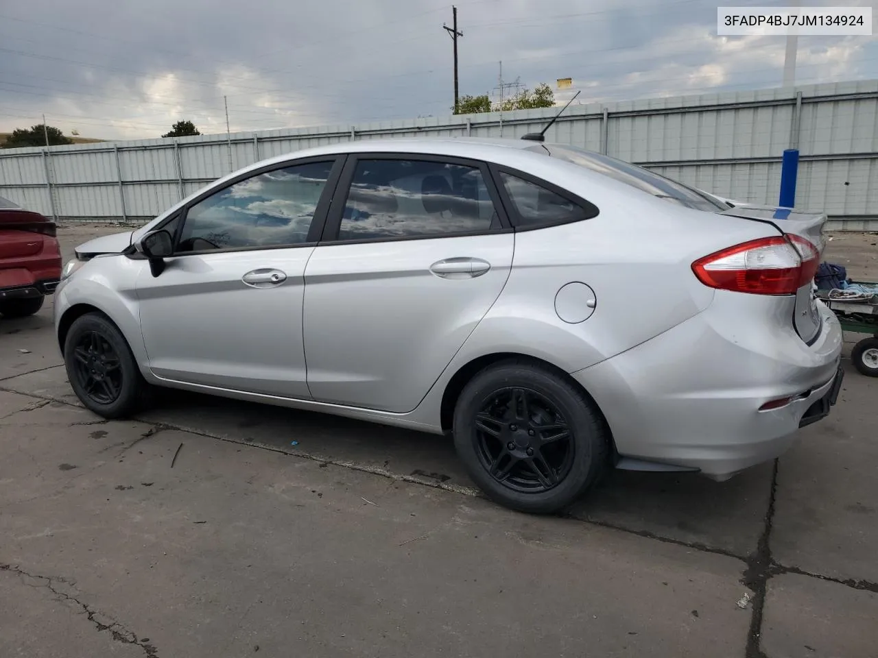 3FADP4BJ7JM134924 2018 Ford Fiesta Se